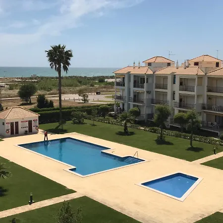 Columbus T2 Frente Mar E Piscina Quarteira