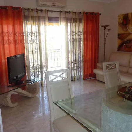 Apartamento Columbus T2 Frente Mar E Piscina