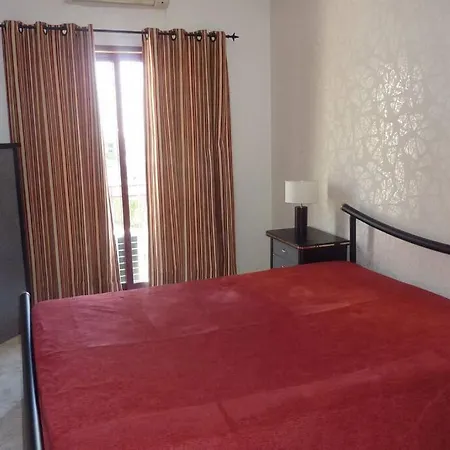 Columbus T2 Frente Mar E Piscina